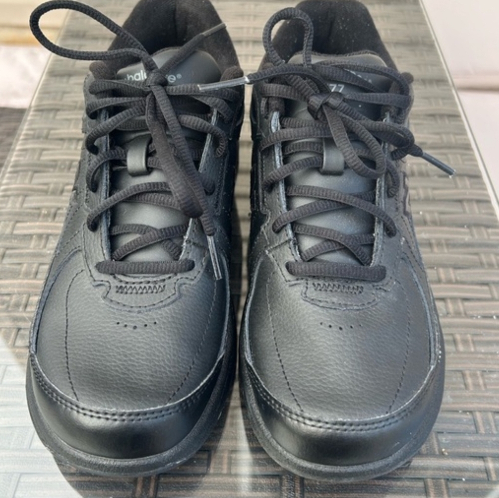 New Balance 577 Black Leather Comfort Walking Sneakers WW577BK 7